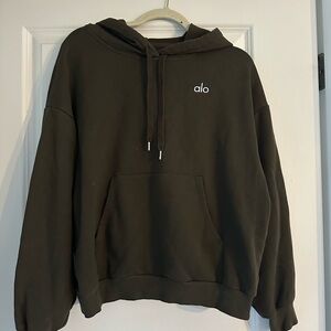 ALO Yoga Women’s Dark Green Hoodie Sweater